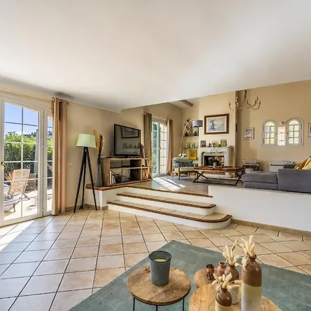 Charming Provencal Family House With Swimming Pool Holiday home Antibes