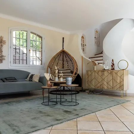 Charming Provencal Family House With Swimming Pool Holiday home